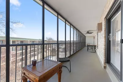 10521 Cedar Lake Road #501, Minnetonka, MN 55305 - Photo 19