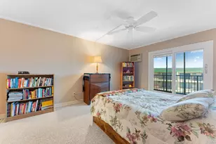 10521 Cedar Lake Rd, Minnetonka, MN 55305 - Photo 25