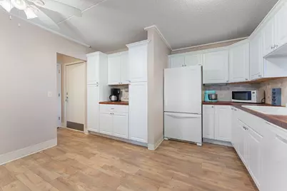 10521 Cedar Lake Road #501, Minnetonka, MN 55305 - Photo 5