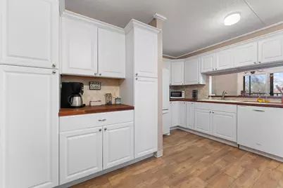 10521 Cedar Lake Road #501, Minnetonka, MN 55305 - Photo 7