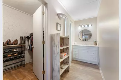 10521 Cedar Lake Road #501, Minnetonka, MN 55305 - Photo 23