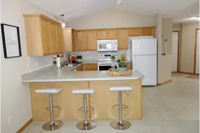 105 Garner Circle, Montrose, MN 55363 - Photo 5