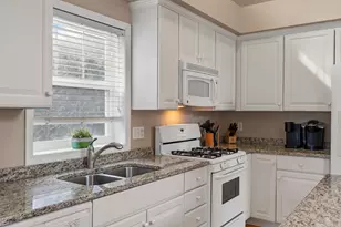 10258 Country Club Alcove, Woodbury, MN 55129 - Photo 9