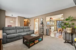 2626 3rd Pl NE, Rochester, MN 55906 - Photo 5