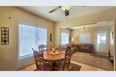 202 E 1st Street, Morris, MN 56267 - Photo 7