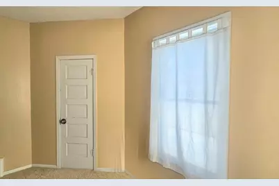 202 E 1st Street, Morris, MN 56267 - Photo 13