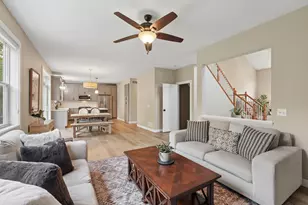 8962 Peony Ln N, Maple Grove, MN 55311 - Photo 9