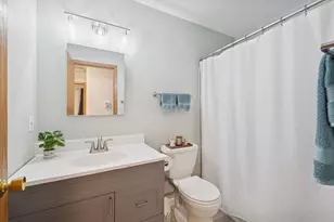 5788 W 136th Ct, Savage, MN 55378 - Photo 25