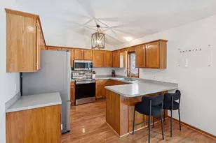 5788 W 136th Ct, Savage, MN 55378 - Photo 13