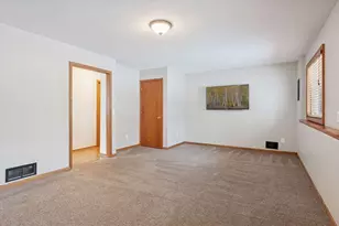 5788 W 136th Ct, Savage, MN 55378 - Photo 27