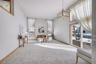 8489 Bryce Ct, Inver Grove Heights, MN 55076 - Photo 9