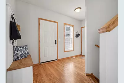 8489 Bryce Court, Inver Grove Heights, MN 55076 - Photo 5