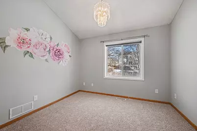 8489 Bryce Court, Inver Grove Heights, MN 55076 - Photo 15