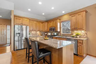 2187 Tower Alcove, Woodbury, MN 55125 - Photo 11