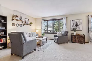 2003 Pleasant View Dr, New Brighton, MN 55112 - Photo 15