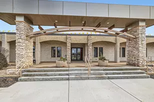 8053 E Bloomington Fwy, Bloomington, MN 55420 - Photo 1