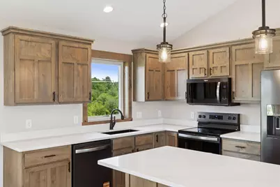 1636 72nd Avenue, Hammond, WI 54015 - Photo 5