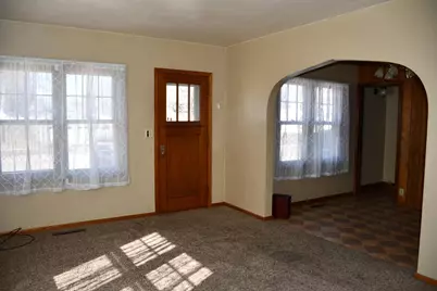 216 6th Street W, Thief River Falls, MN 56701 - Photo 3