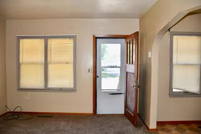 216 6th Street W, Thief River Falls, MN 56701 - Photo 5