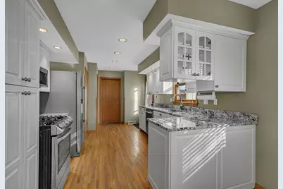 901 17th Street SW, Willmar, MN 56201 - Photo 11