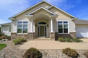 508 Vangsness St, Adams, MN 55909 - Photo 3
