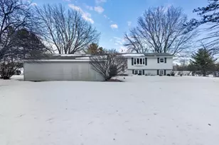 24553 Elmcrest Ave, Forest Lake, MN 55025 - Photo 7