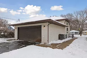 238 18th Ave N, Hopkins, MN 55343 - Photo 23