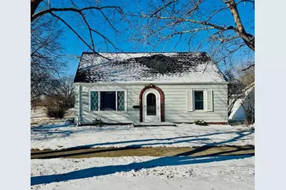 2660 King Avenue, Slayton, MN 56172 - Photo 1