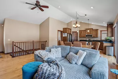 354 Glenmeadow Street, River Falls, WI 54022 - Photo 27