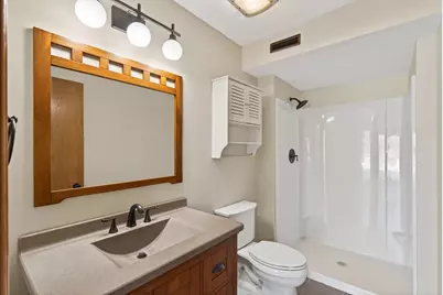 8480 Pelican Court, Chanhassen, MN 55317 - Photo 39