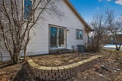 8480 Pelican Court, Chanhassen, MN 55317 - Photo 45