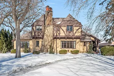 126 W 2nd Street, Blue Earth, MN 56013 - Photo 1