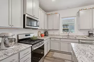 11121 Balsam Pointe Trl, Dayton, MN 55327 - Photo 9