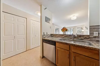 7606 York Avenue S #7208, Edina, MN 55435 - Photo 11