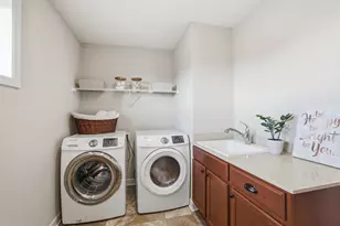 9834 Glacial Valley Alcove, Woodbury, MN 55129 - Photo 19