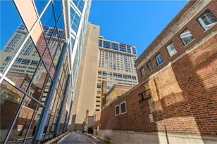 431X S 7th St, Minneapolis, MN 55415 - Photo 13