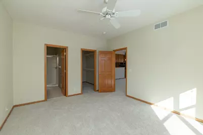 7136 Ballard Trail, Inver Grove Heights, MN 55077 - Photo 15