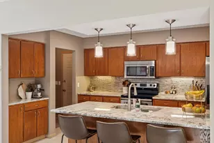 1675 Brueberry Ln, Arden Hills, MN 55112 - Photo 11