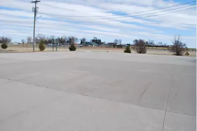 319 Dugan Street S, Welcome, MN 56181 - Photo 9