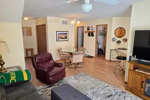 939 Cypress Rd, Saint Cloud, MN 56303 - Photo 9