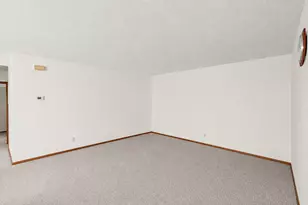 14381 Glenda Dr, Apple Valley, MN 55124 - Photo 9