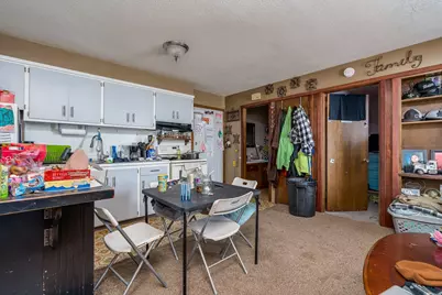 10 1st Avenue NW, Wells, MN 56097 - Photo 31