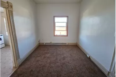 10 1st Avenue NW, Wells, MN 56097 - Photo 13