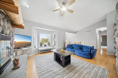 816 Southern Woods Place SW, Rochester, MN 55902 - Photo 3