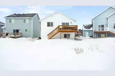1011 Barnes Drive W, West Fargo, ND 58078 - Photo 39