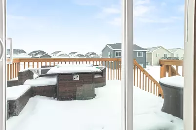 1011 Barnes Drive W, West Fargo, ND 58078 - Photo 37