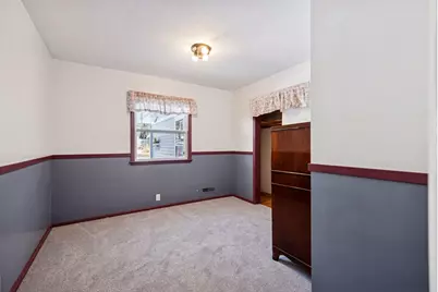 1947 Yorkshire Court, Saint Paul, MN 55116 - Photo 27