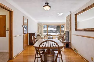 1947 Yorkshire Ct, Saint Paul, MN 55116 - Photo 15