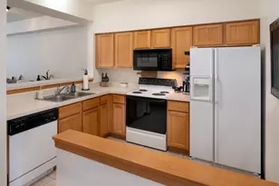 11649 Horizon Dr, Burnsville, MN 55337 - Photo 5