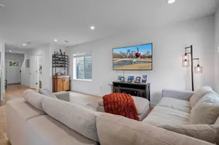 703 Surrey Ave, Saint Paul, MN 55106 - Photo 15